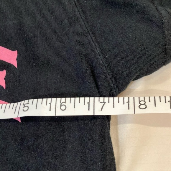 John Deere medium women’s Black T-Shirt with buck - Picture 6 of 9